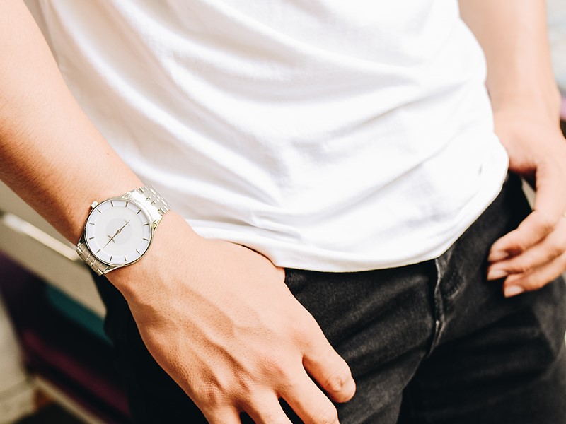 Thiết kế đồng hồ nam đầy cá tính và mạnh mẽ