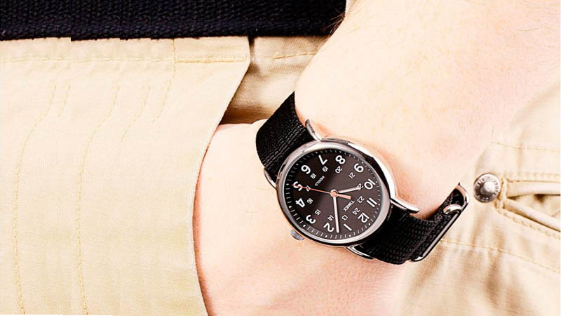 Đồng hồ dây vải Timex