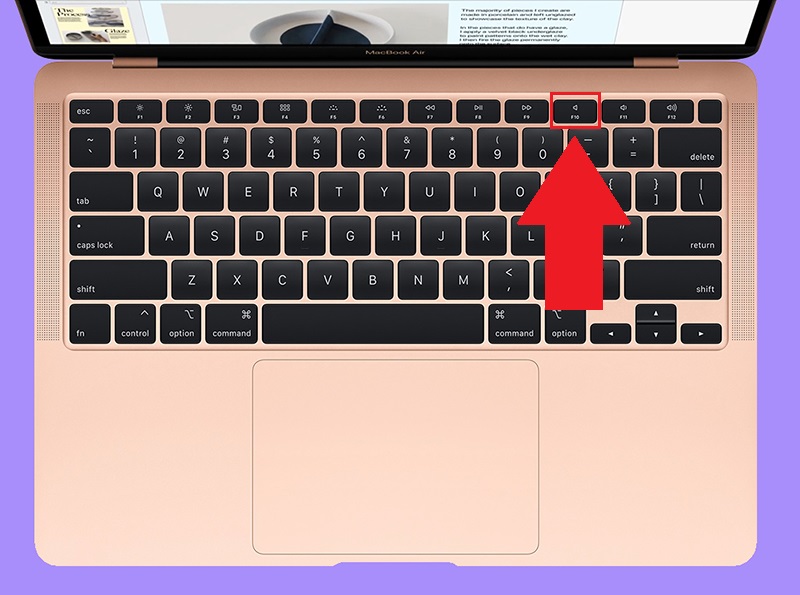 Nhấn F10 để bật lại tiếng cho MacBook