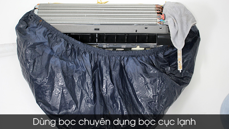 Bọc chuyên dụng để nước không bị văng ra trong khi rửa