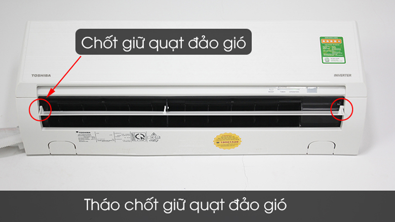 Tháo chốt giữ quạt