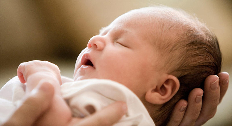 Cách dùng máy lạnh cho trẻ nhỏ và trẻ sơ sinh