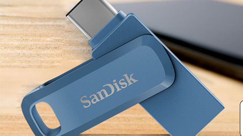 USB Sandisk có giá tầm trung phù hợp với nhiều người dùng