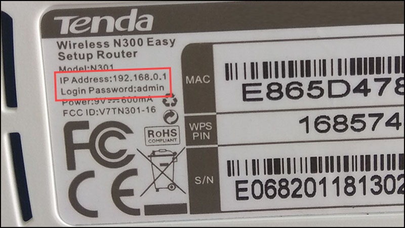 Để biết địa chỉ IP Default Gateway của modem các bạn có thể lật mặt đáy của sản phẩm lên