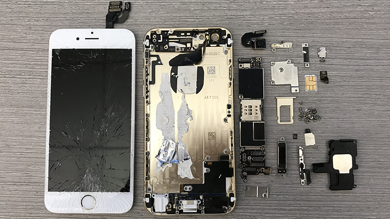 Linh kiện iPhone được sản xuất bởi các công ty trên khắp thế giới