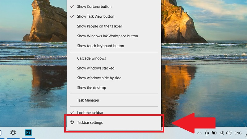 Vào mục Taskbar settings