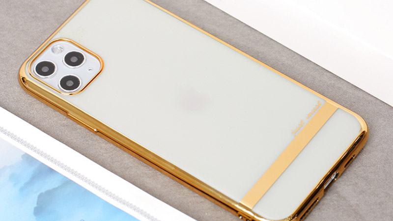 Ốp lưng iPhone 11 Pro Max nhựa dẻo Electro Tpu Pattern JM Gold