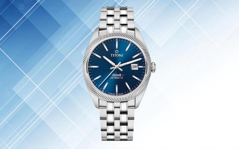 Mặt kính Sapphire bền bỉ, hạn chế tối đa trầy xước cho mặt đồng hồ