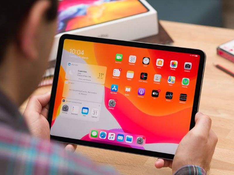 iPad thường