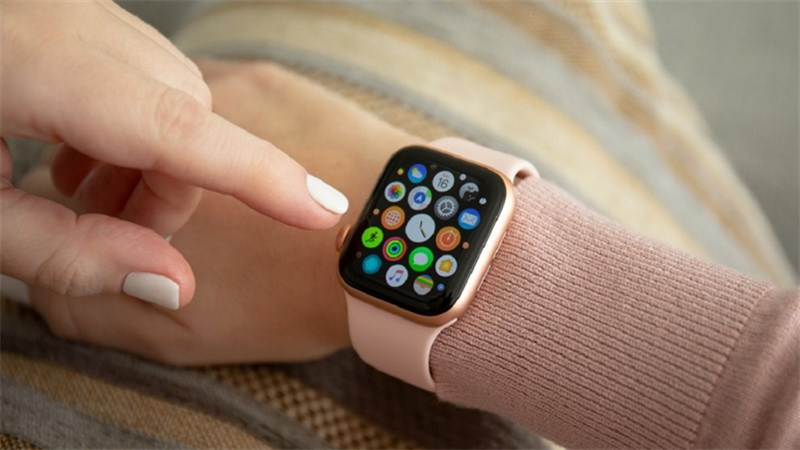 Apple Watch có thể dễ dàng kết nối với các sản phẩm khác của Apple