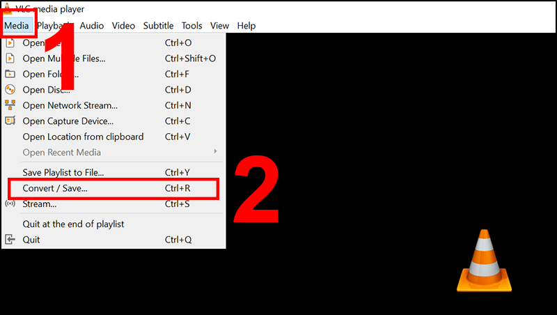 Chọn tab Media ở góc trên bên trái và chọn Convert/Save