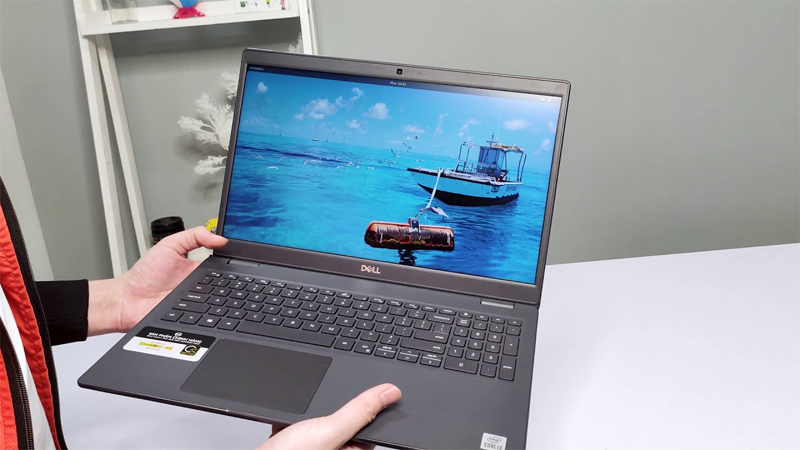 Laptop Dell Latitude 3510 70233210 với thiết kế mỏng nhẹ