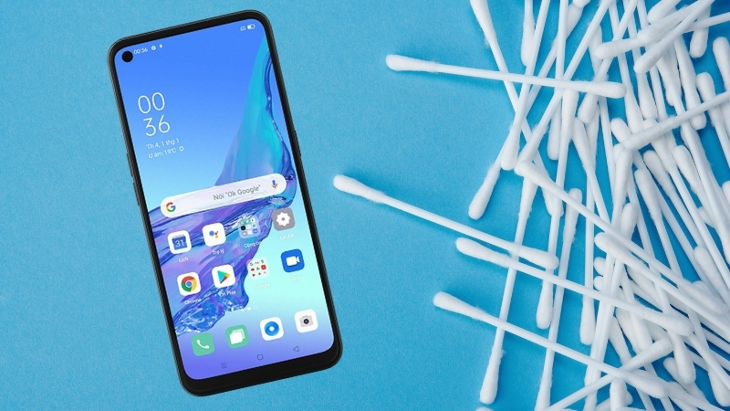 Vệ sinh lỗ cắm tai nghe OPPO