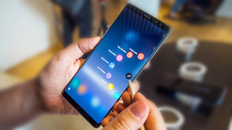 Reset điện thoại Samsung để giải quyết lỗi này