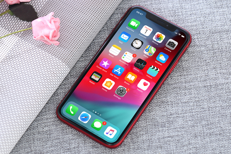 Màn hình của iPhone XR vẫn ở mức đủ dùng và khá tốt