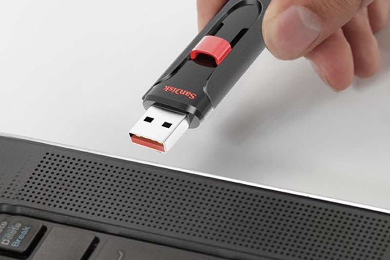 USB có kíp nổ có thể hủy dữ liệu bằng cách làm cháy bảng mạch bên trong