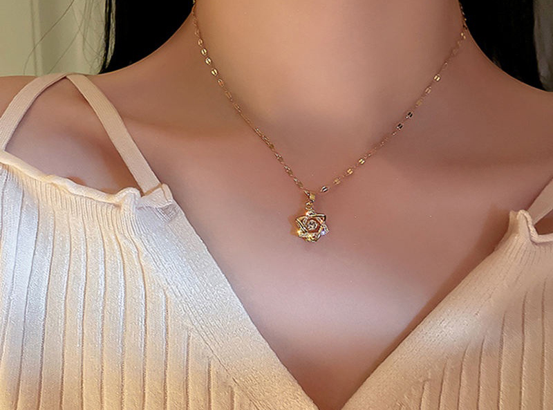 Dây chuyền vàng tây nữ ngôi sao