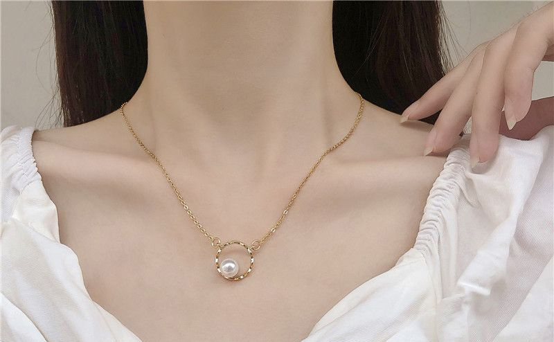 Dây chuyền vàng tây nữ mặt tròn