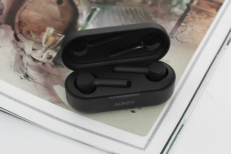  Aukey EP-K01 được trang bị công nghệ âm thanh Titanium-Enhanced 