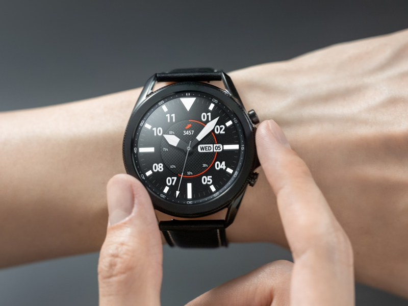 Ảnh minh họa Galaxy Watch 3 LTE 41mm viền thép dây da đen