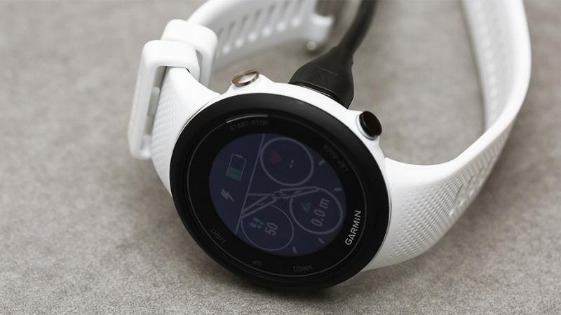 Đồng hồ thông minh Garmin Swim 2
