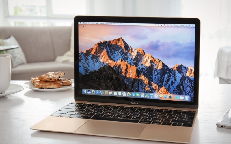Cần cân nhắc khi mua sạc dự phòng cho tablet, Macbook hay máy ảnh