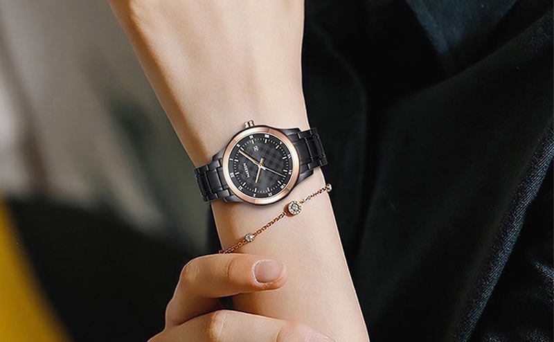 Lịch ngày hỗ trợ người dùng quản lý thời gian tốt hơn