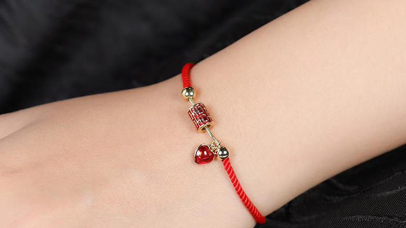 Kiểu dáng trẻ trung, thanh lịch
