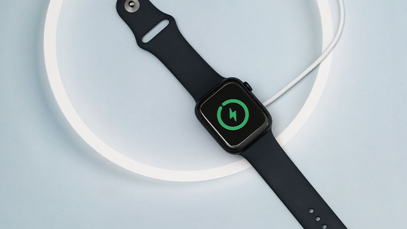 Apple Watch series 7 có tốc độ sạc pin nhanh chóng