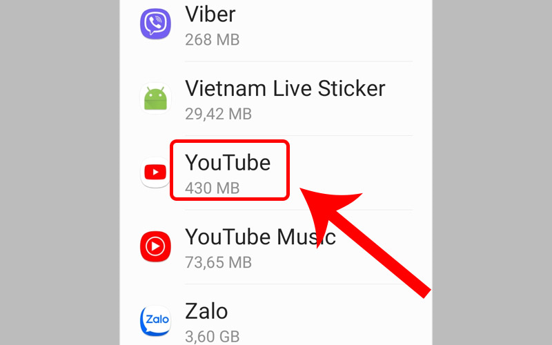  Chọn ứng dụng YouTube