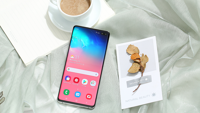Samsung quốc tế tương thích với hầu hết các nhà mạng trên thế giới