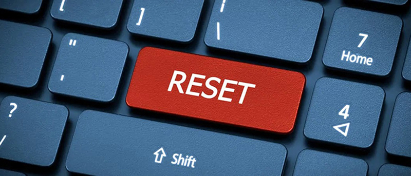 Reset máy