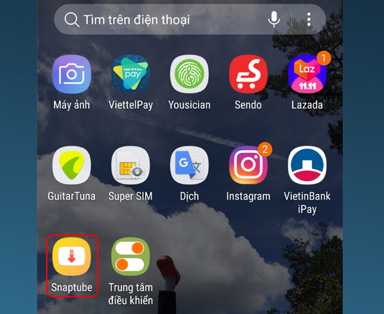 Bước 2: Sau khi tải xong bạn mở Snaptube lên.