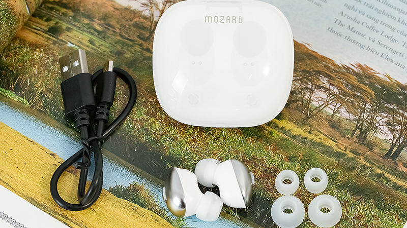 Tai nghe in-ear đeo khá thoải mái trong thời gian ngắn