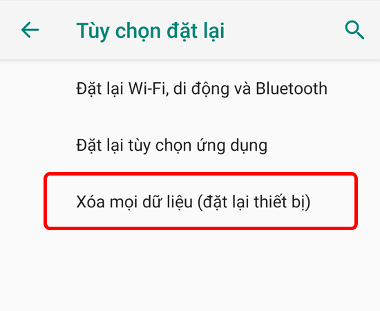 Bước 4: Ở đây, bạn chọn Xóa mọi dữ liệu (đặt lại thiết bị) để tiến hành quá trình khôi phục.