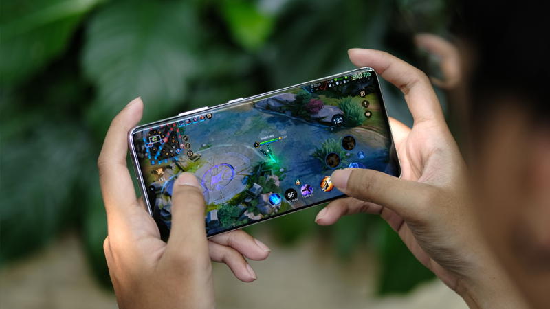 Phân khúc điện thoại cao cấp có thể chơi Liên Quân Mobile